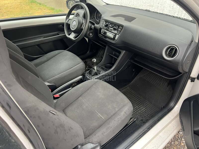 Volkswagen up! 