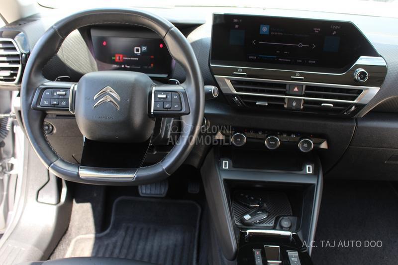 Citroen C4 1.5 EAT8 130 HEAD UP