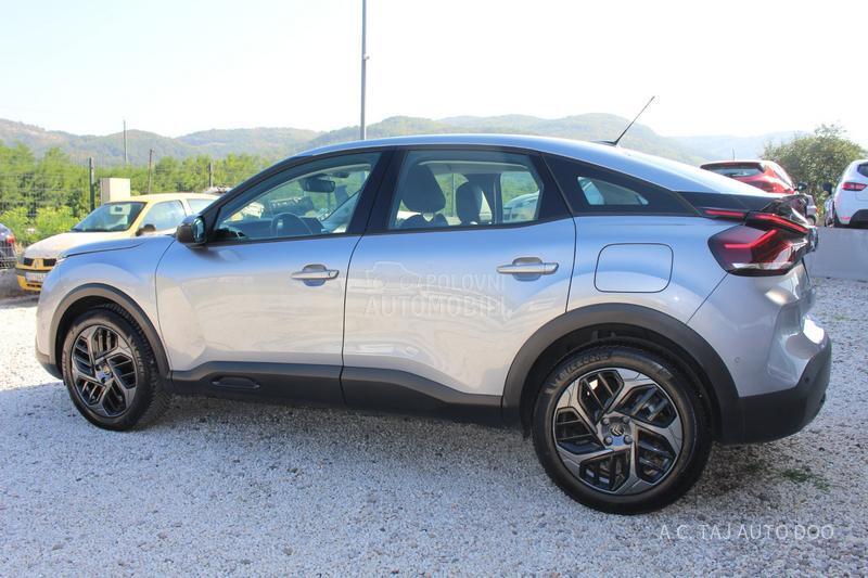 Citroen C4 1.5 EAT8 130 HEAD UP