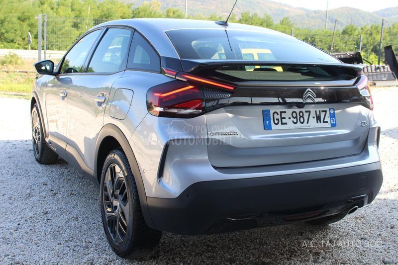 Citroen C4 1.5 EAT8 130 HEAD UP