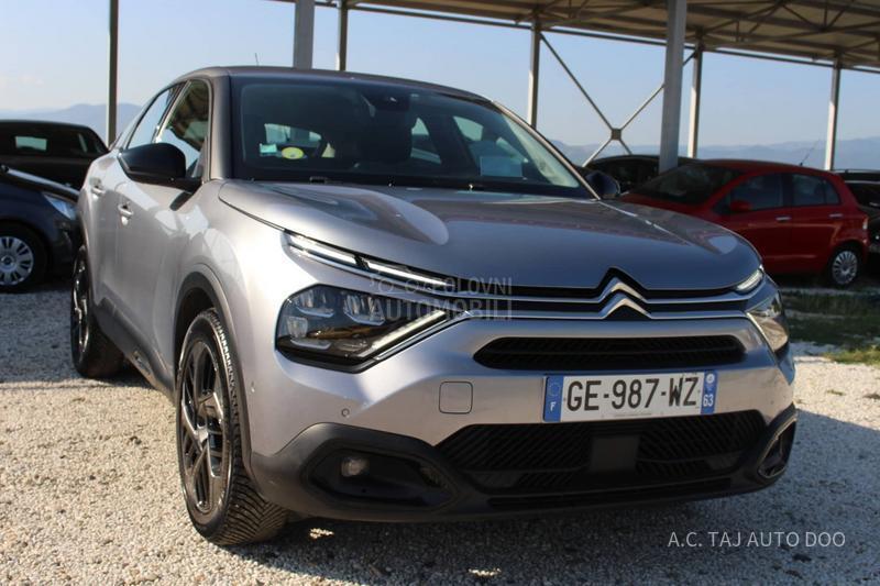 Citroen C4 1.5 EAT8 130 HEAD UP