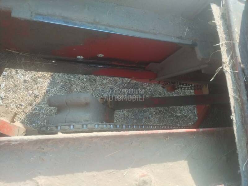 Case IH 220