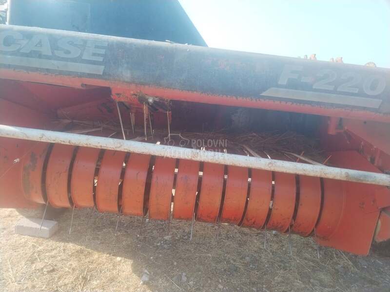 Case IH 220