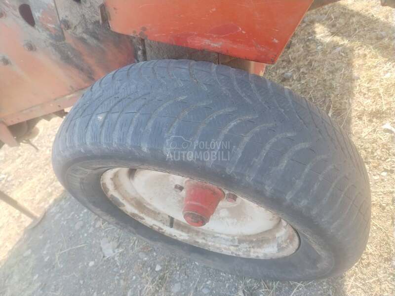 Case IH 220