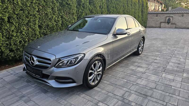 Mercedes Benz C 200 2.016v AMG look