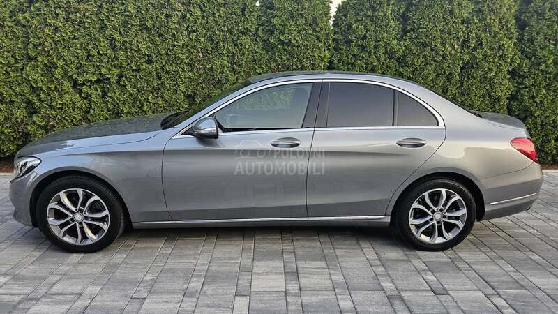 Mercedes Benz C 200 2.016v AMG look