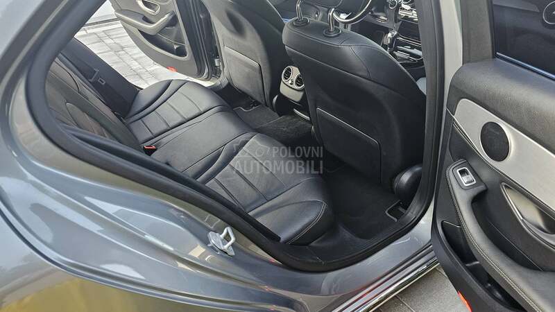 Mercedes Benz C 200 2.016v AMG look