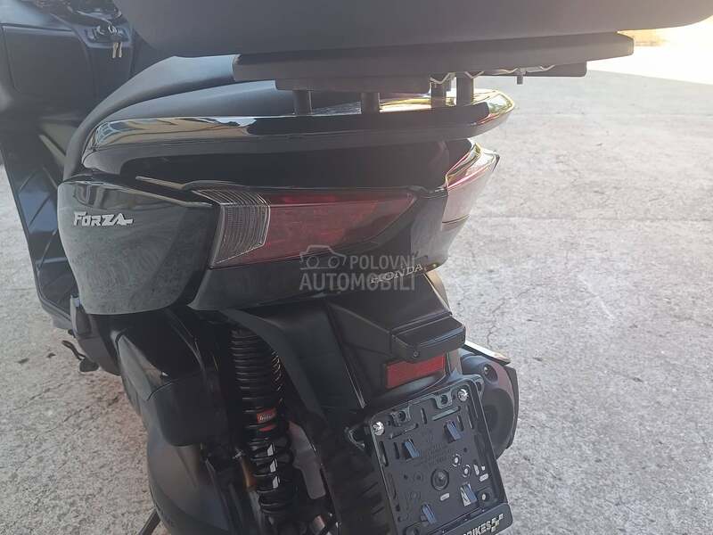 Honda Forza NSS 300