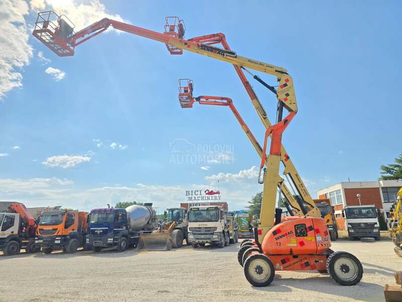 JLG 600AJ
