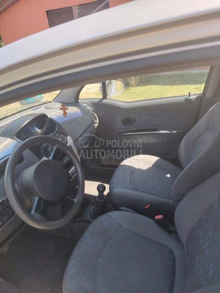 Chevrolet Spark 0.8 t.e.k  r.e.g