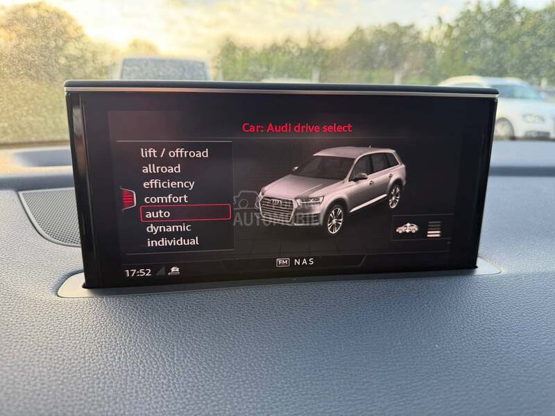 Audi Q7 s line