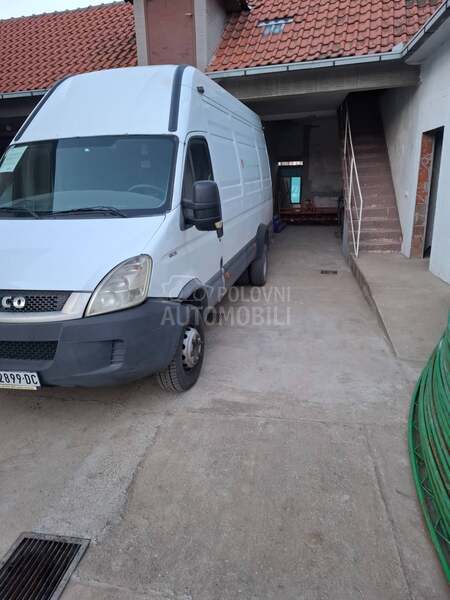 Iveco Daily 65 C 15 V