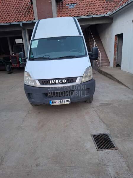 Iveco Daily 65 C 15 V