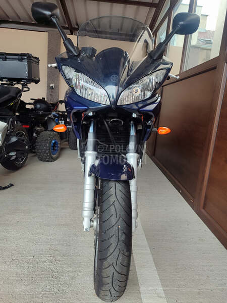 Yamaha Fazer nov