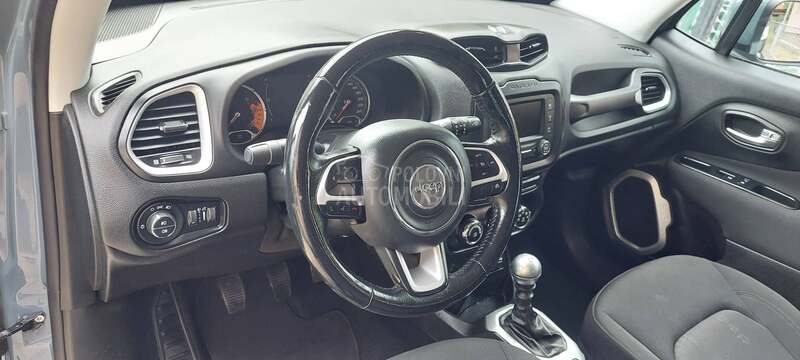 Jeep Renegade LONGITUDE