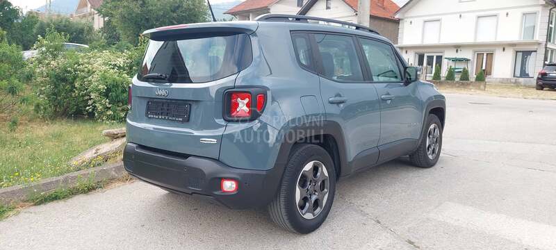 Jeep Renegade LONGITUDE