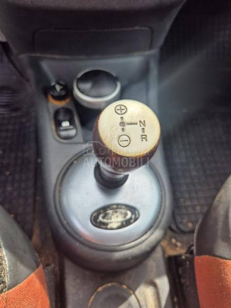 Citroen C2 2004. god. -  kompletan auto u delovima