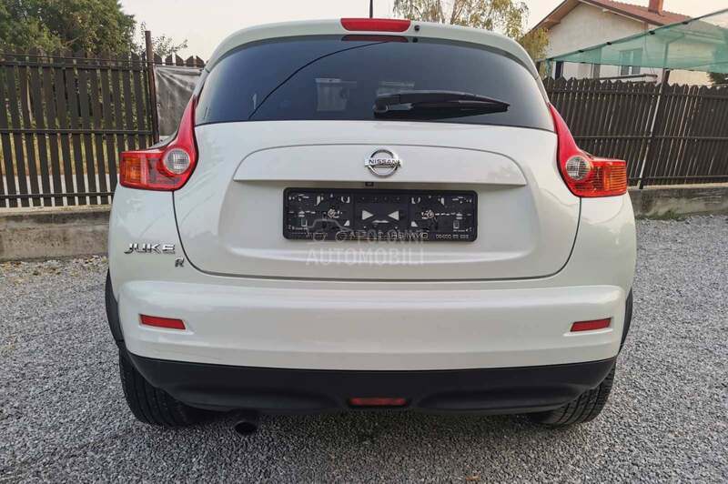 Nissan Juke 4x4 / A u t o m a t