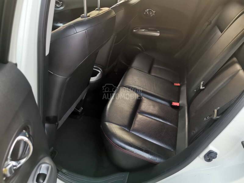 Nissan Juke 4x4 / A u t o m a t