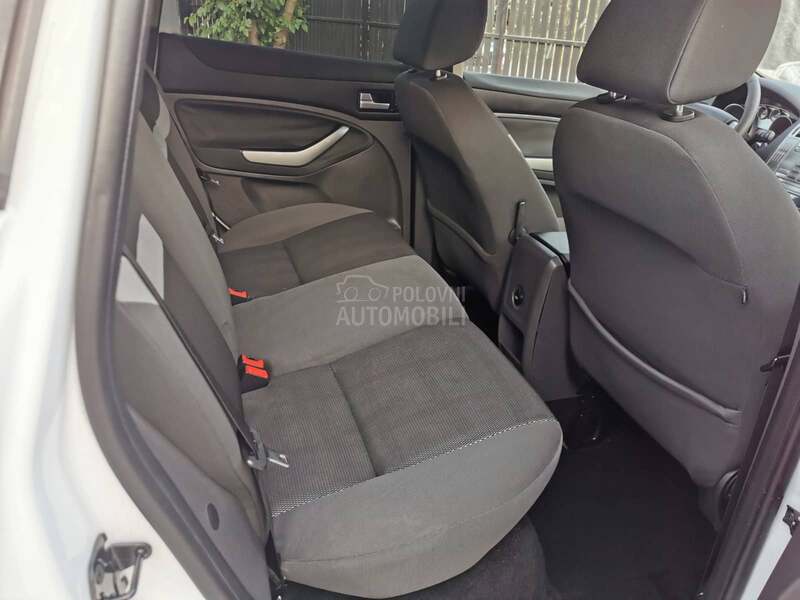 Ford Kuga 2.0TDCI/4x4/CH