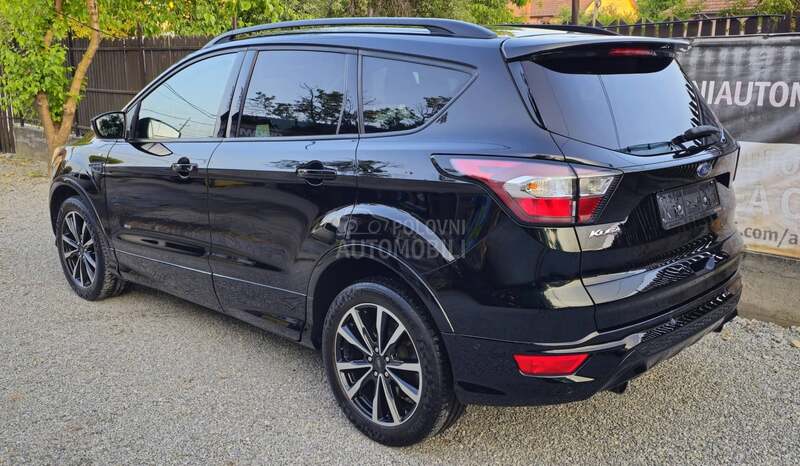 Ford Kuga 2.0TDCi/4x4/ST-line