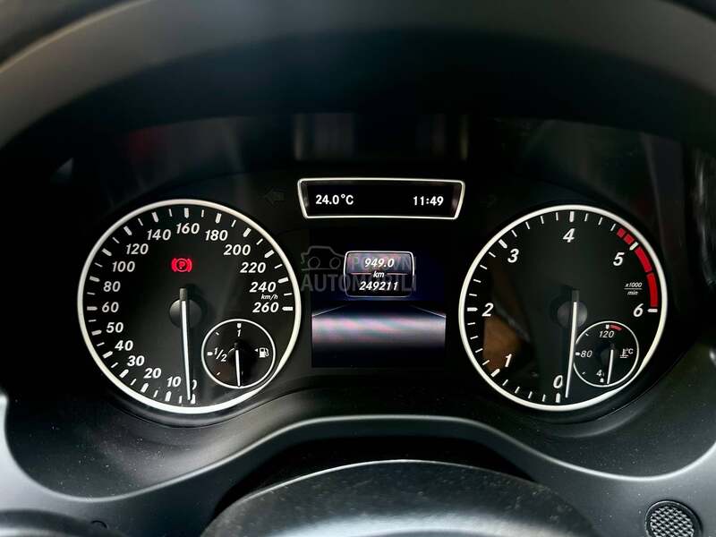 Mercedes Benz GLA 200 CDI