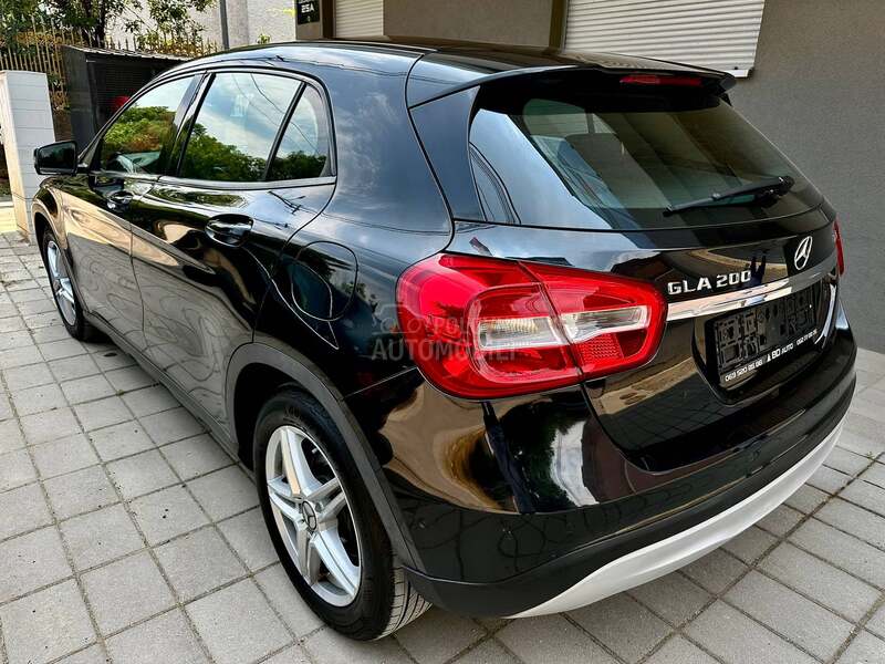 Mercedes Benz GLA 200 CDI