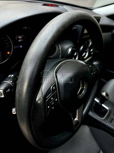 Mercedes Benz GLA 200 CDI