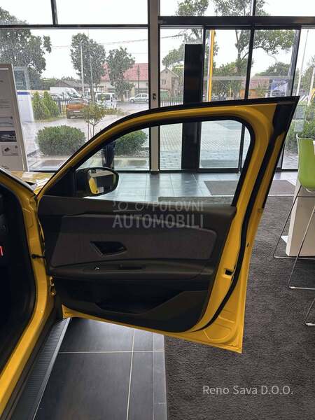 Renault 5 E-Tech Techno EV40 120hp