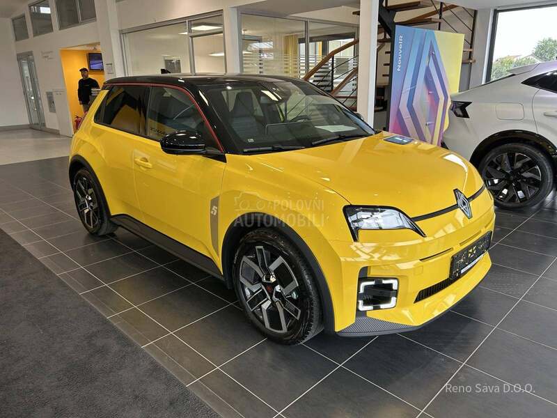 Renault 5 E-Tech Techno EV40 120hp