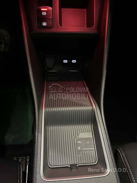 Renault 5 E-Tech Techno EV40 120hp
