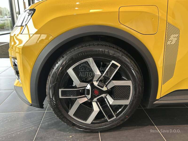 Renault 5 E-Tech Techno EV40 120hp