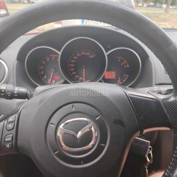 Mazda 3 1.6