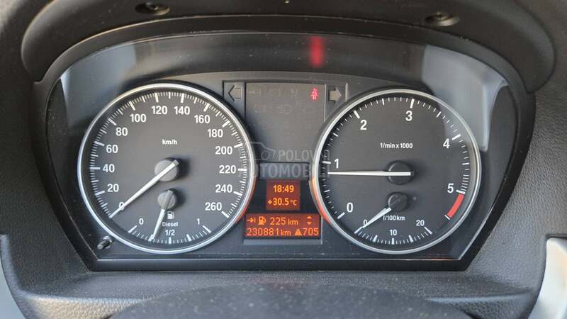 BMW 318 M.F Volan/TEMP/NAV.I