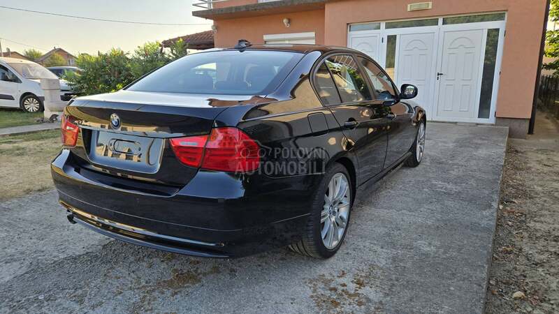 BMW 318 M.F Volan/TEMP/NAV.I