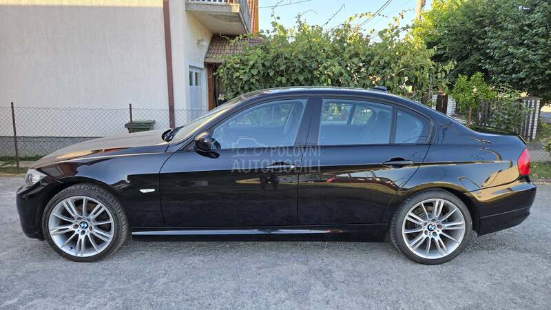 BMW 318 M.F Volan/TEMP/NAV.I