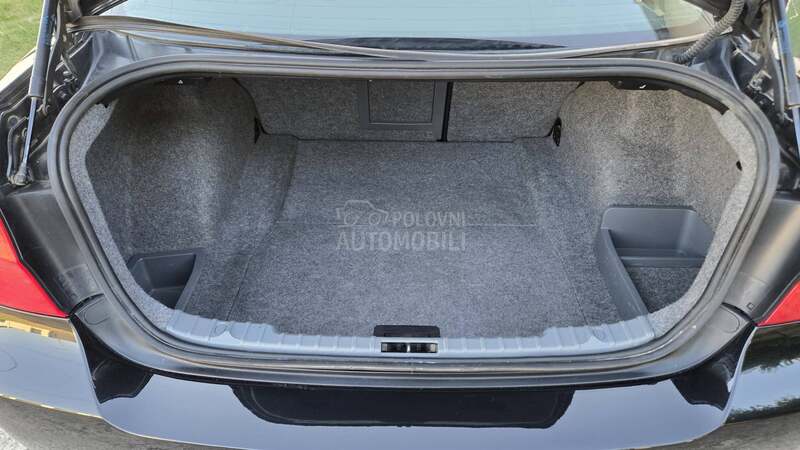 BMW 318 M.F Volan/TEMP/NAV.I