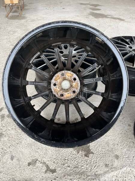 Aluminijumske felne BORBET 18" 5 x 112