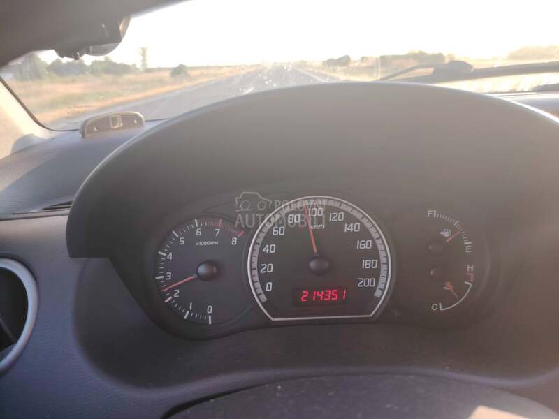 Suzuki Swift 1.3