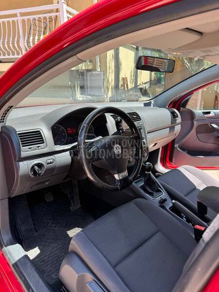 Volkswagen Golf 5 