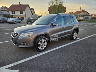 Volkswagen Tiguan 2.0 tsi dsg 4x4