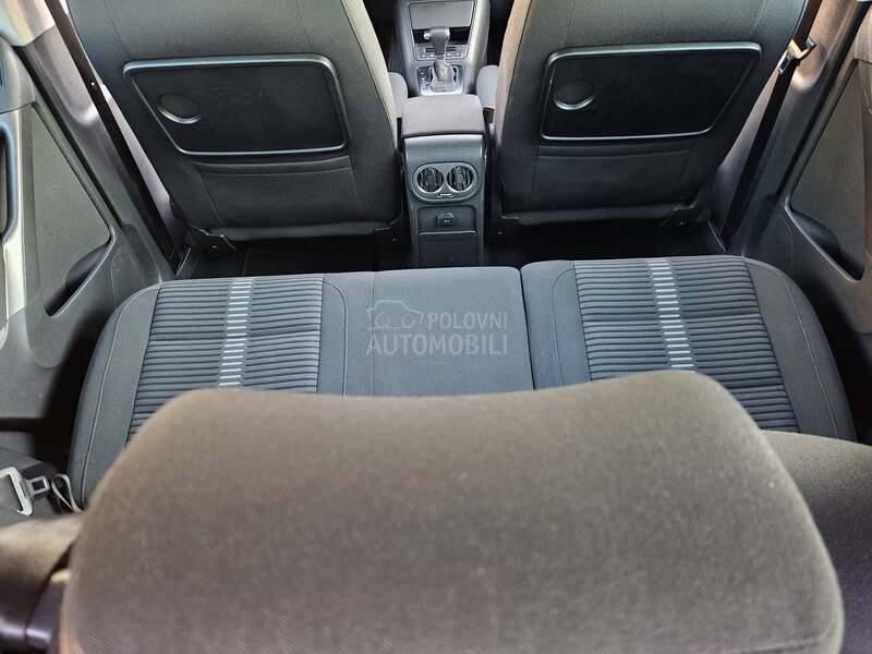 Volkswagen Tiguan 2.0 tsi dsg 4x4