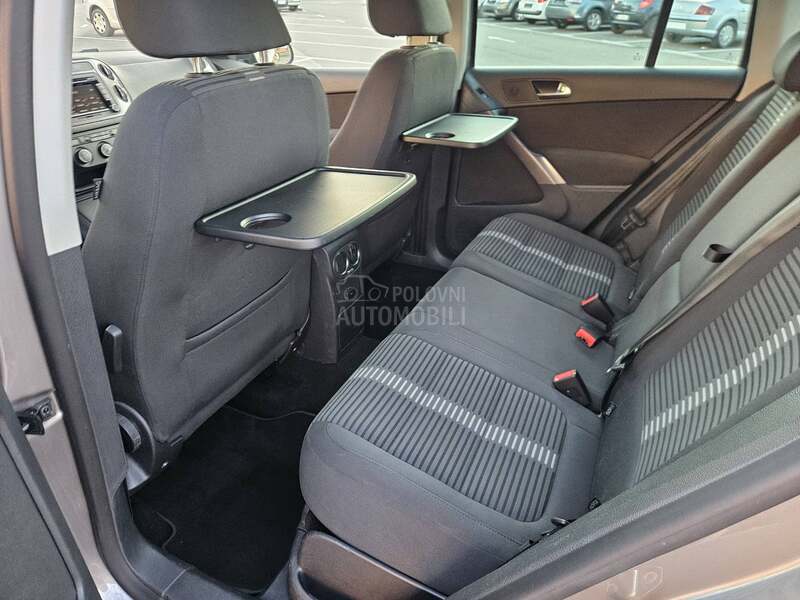 Volkswagen Tiguan 2.0 tsi dsg 4x4