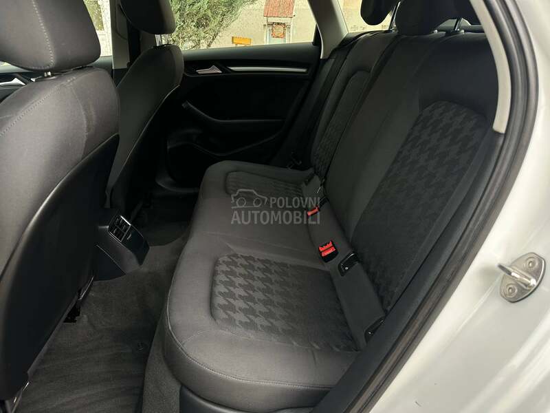 Audi A3 1.6TDi S-Tronic