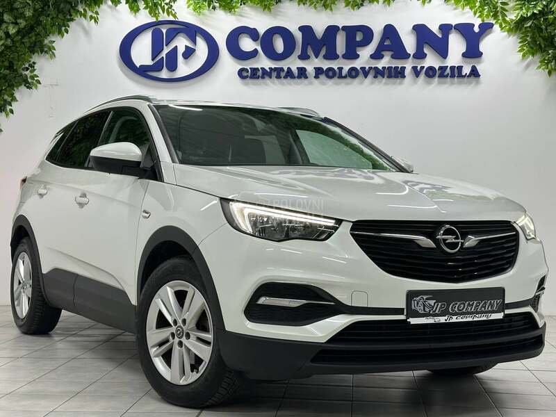 Opel Grandland X 1.2 INNOVATION PERLA