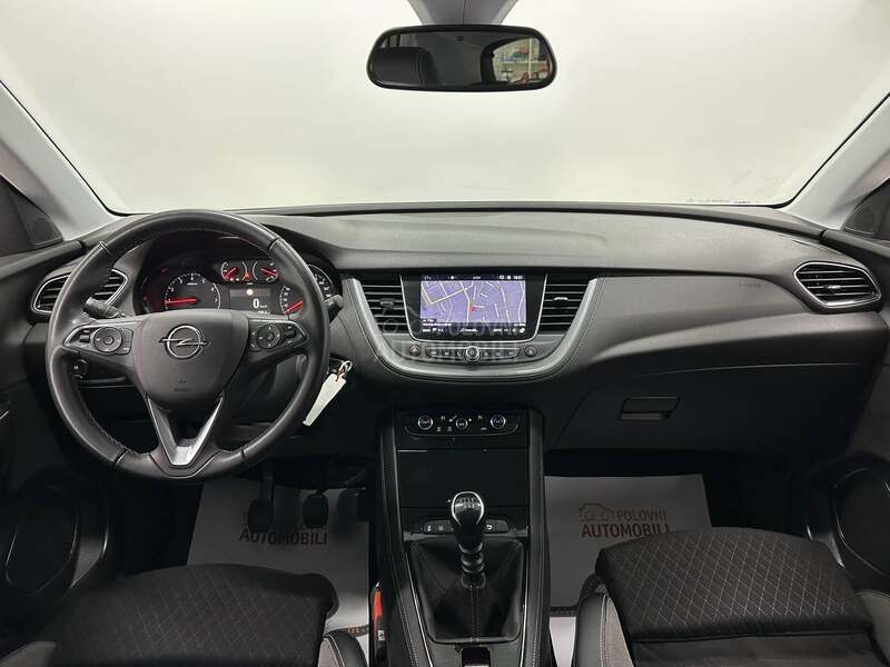 Opel Grandland X 1.2 INNOVATION PERLA