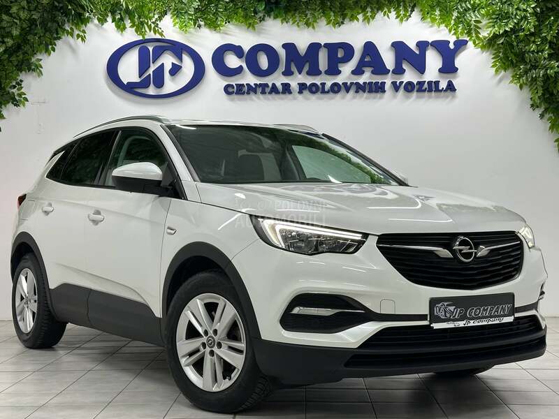 Opel Grandland X 1.2 INNOVATION PERLA