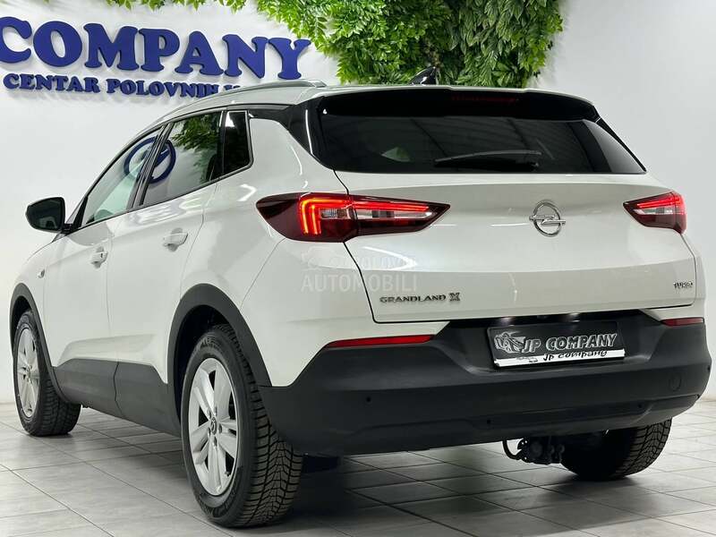 Opel Grandland X 1.2 INNOVATION PERLA