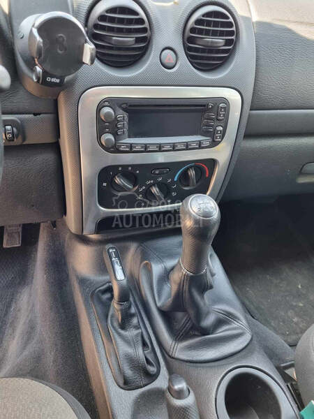 Jeep Cherokee 2.5 crd