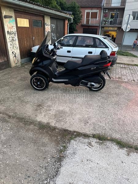 Piaggio mp3 300lt B kat.
